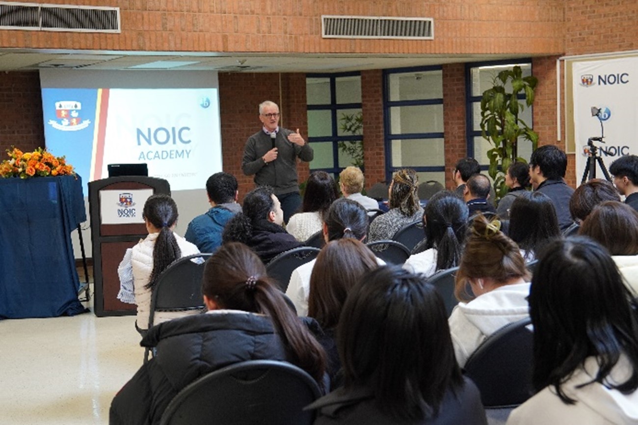 NOIC Academy 特别日：与康奈尔前招生副教务长Jonathan的深度互动与学习